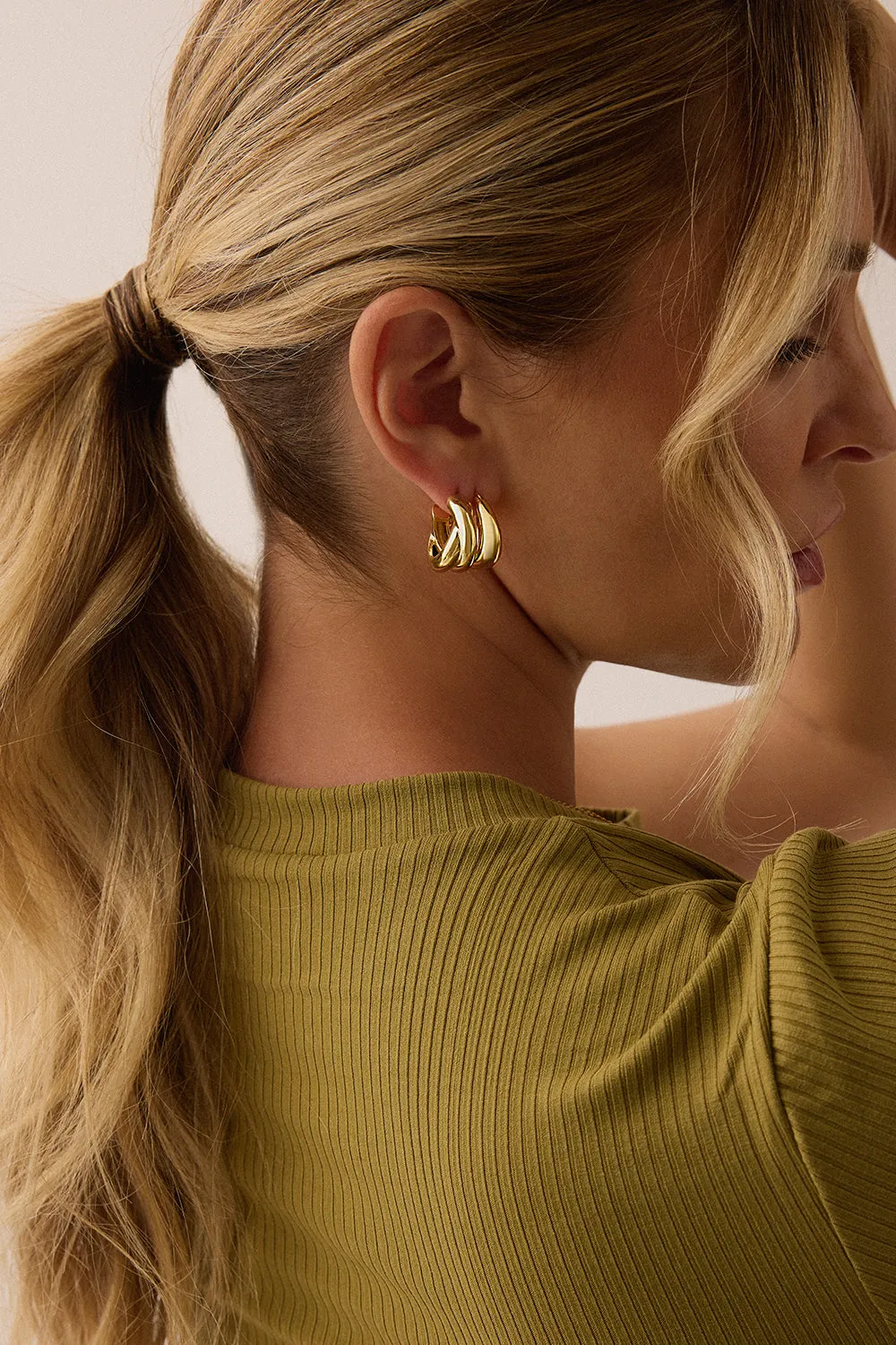 Bling Bar Lucia Hoops 14K gold Plating
