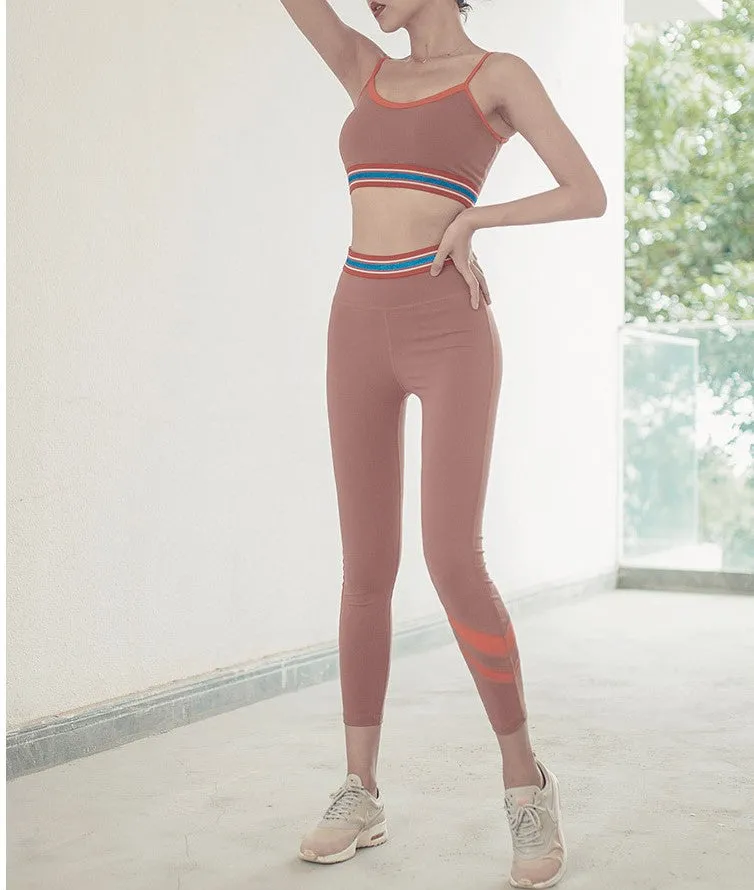 BOOPDO LOVE DESIGN CONTRAST SPORTS BRA AND LEGGINGS CO ORD