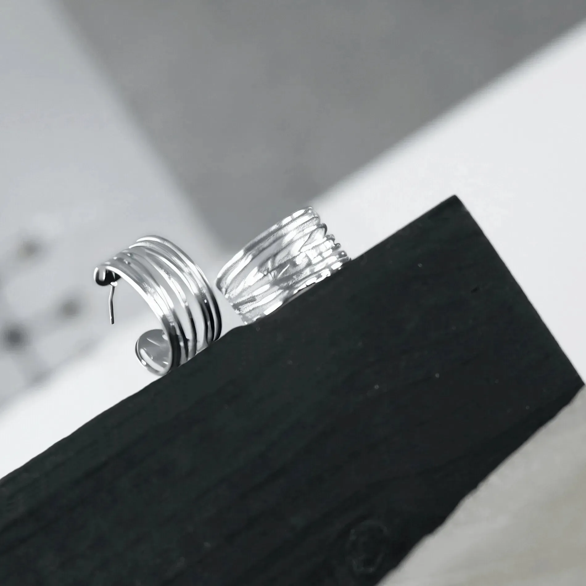 Courage Waterproof String Statement Hoop Earring Silver Plating