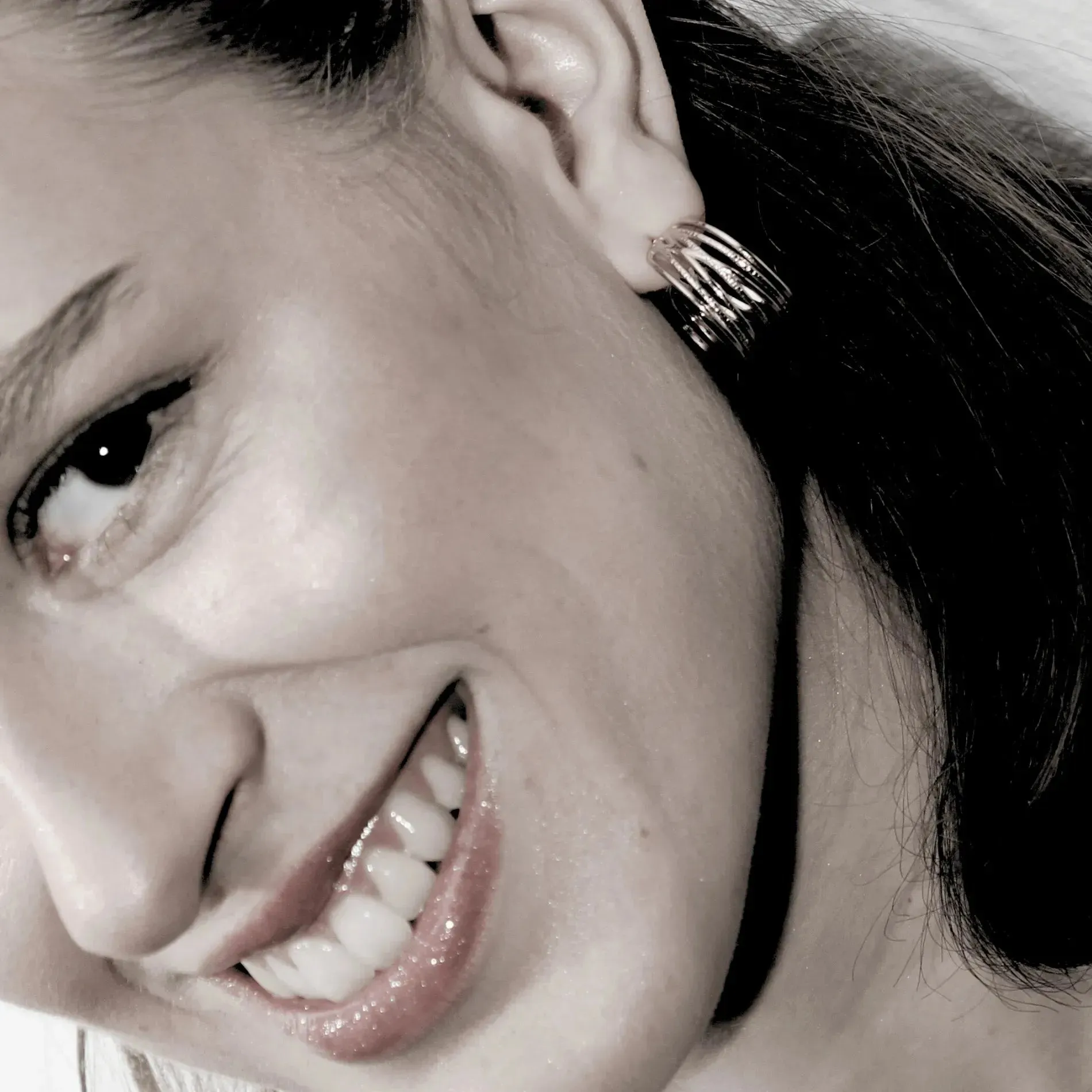 Courage Waterproof String Statement Hoop Earring Silver Plating