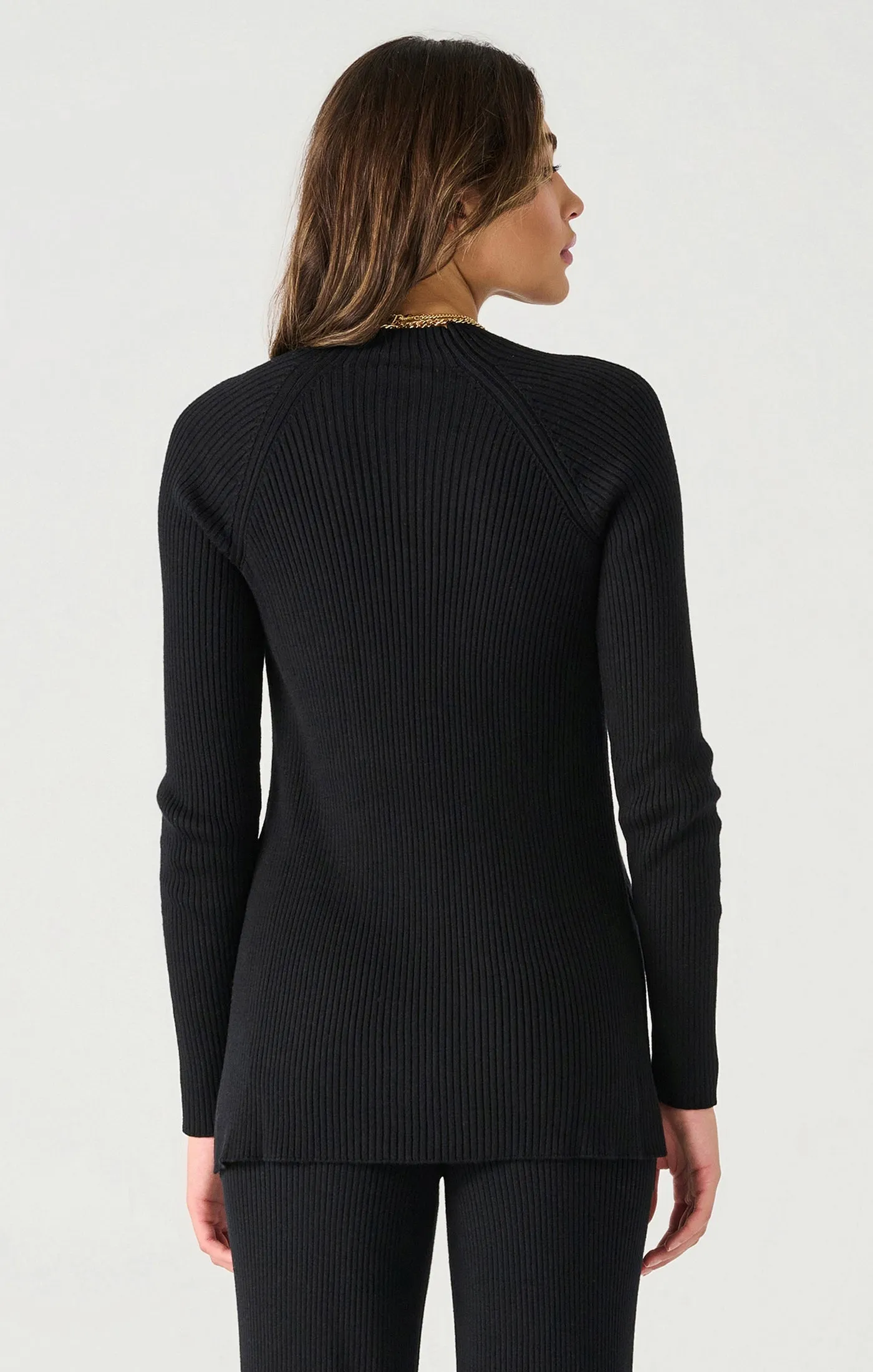 Mock Neck Ribbed Tunic Sweater | Black