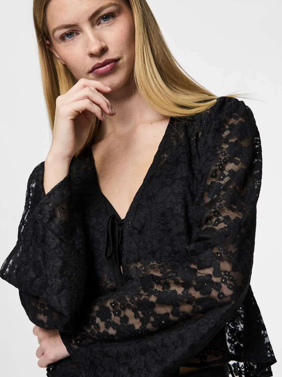 PCFIORA Top - Black