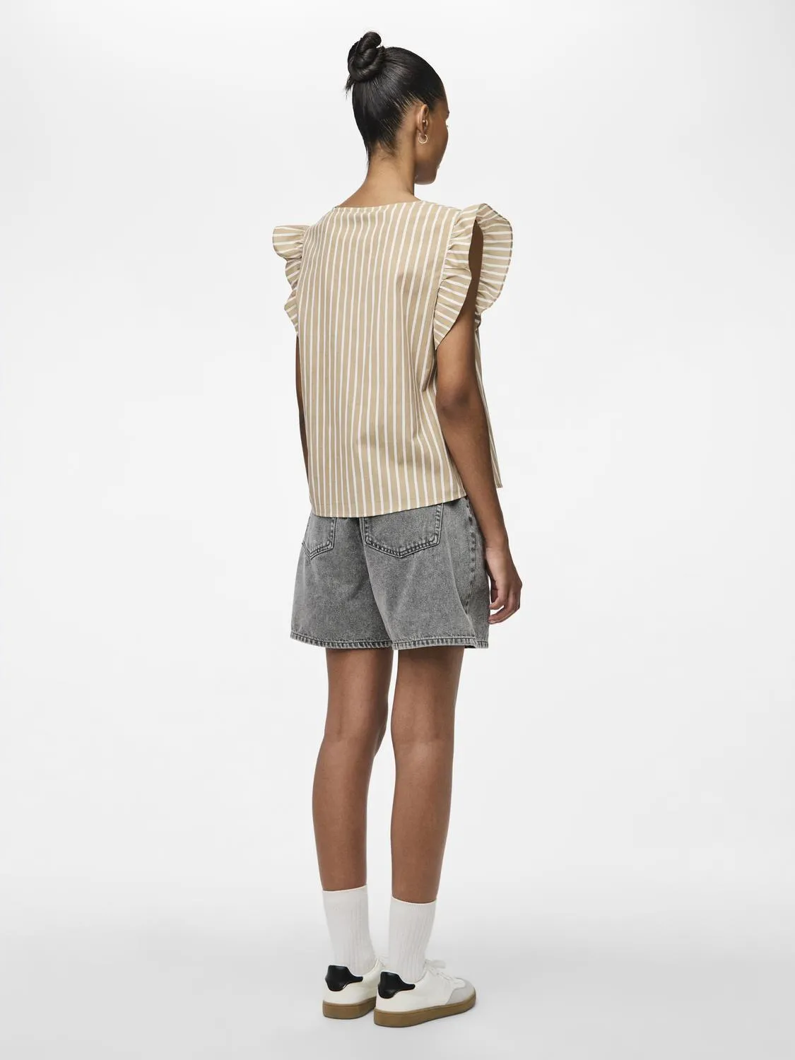 PCLILIA Top - Silver Gray