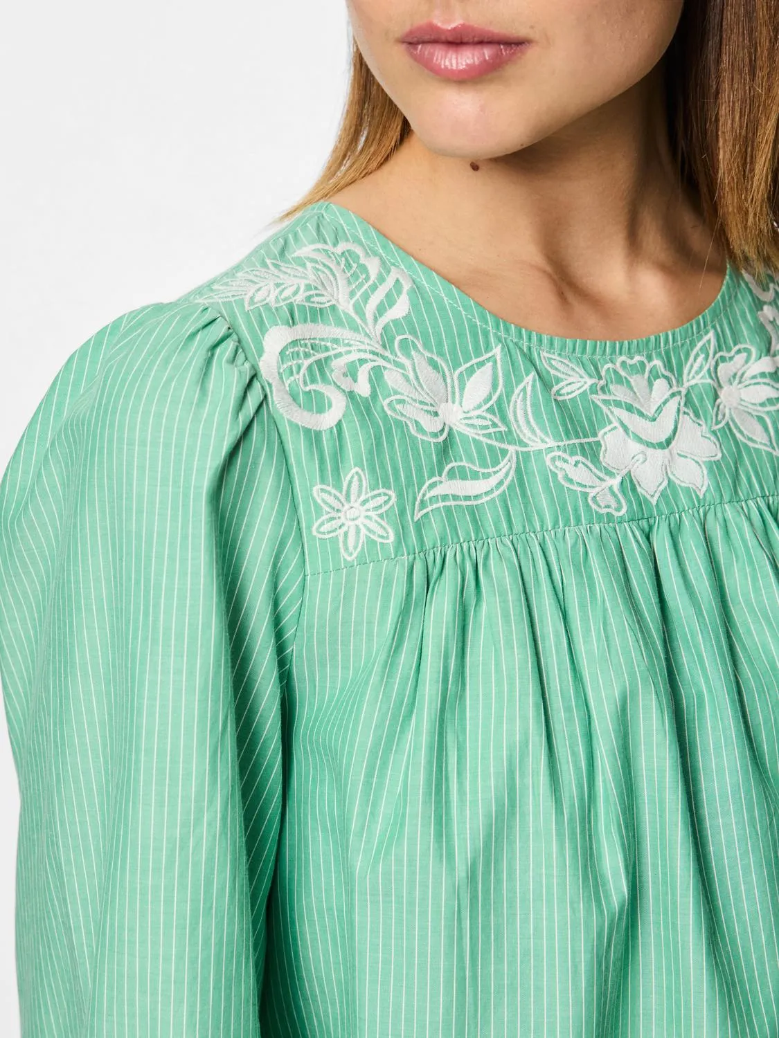 PCSARAH Top - Simply Green