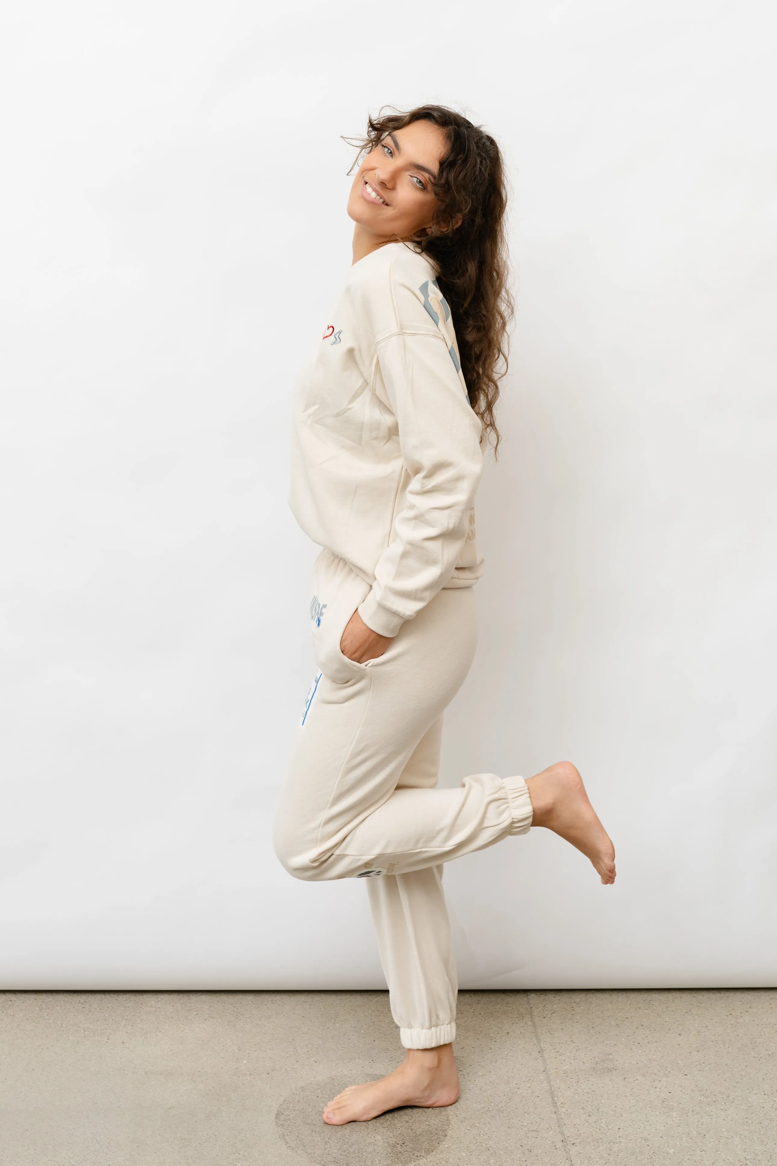Street-Chic Lounge Sweatshirt