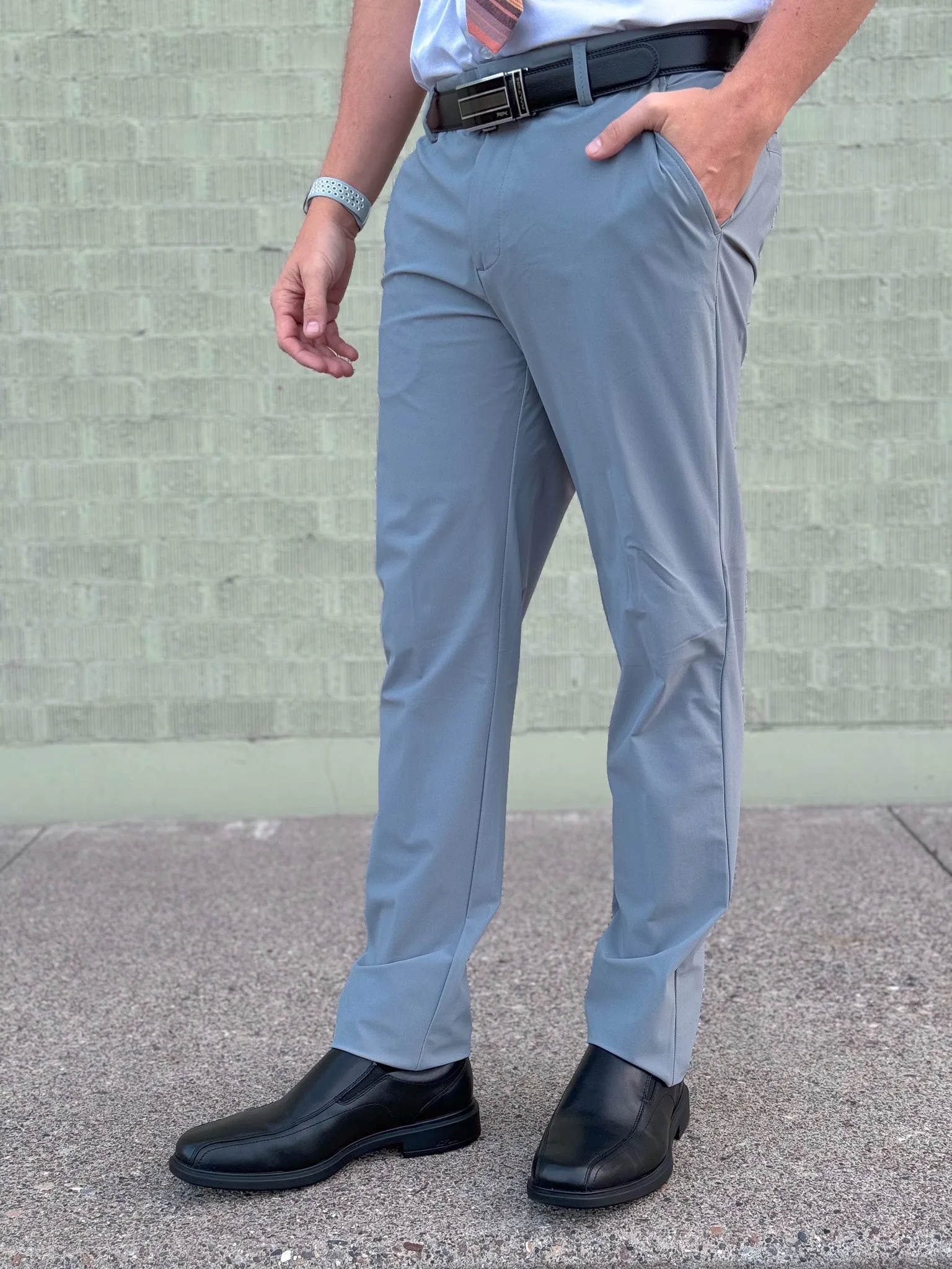 Tempo  Tech Pant (Modern Fit)